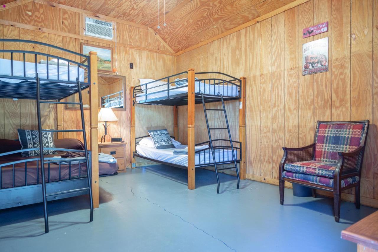 Kick Back Ranch Hotel Ramer Eksteriør billede